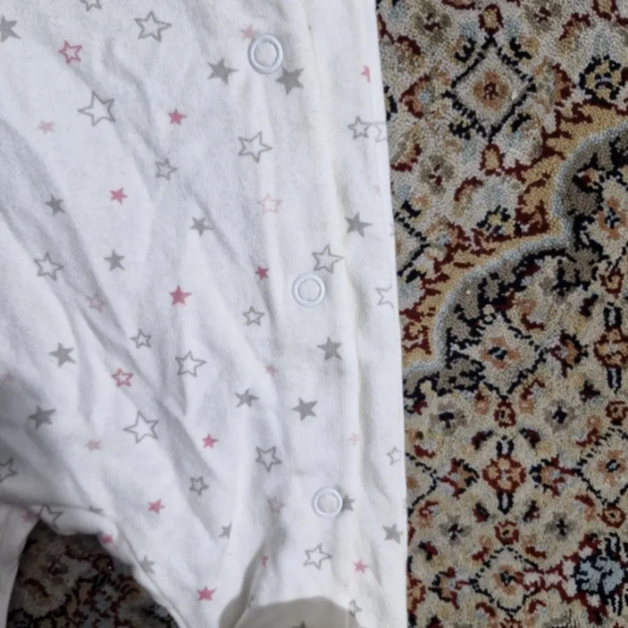 سرهمی نوزادی قشنگ