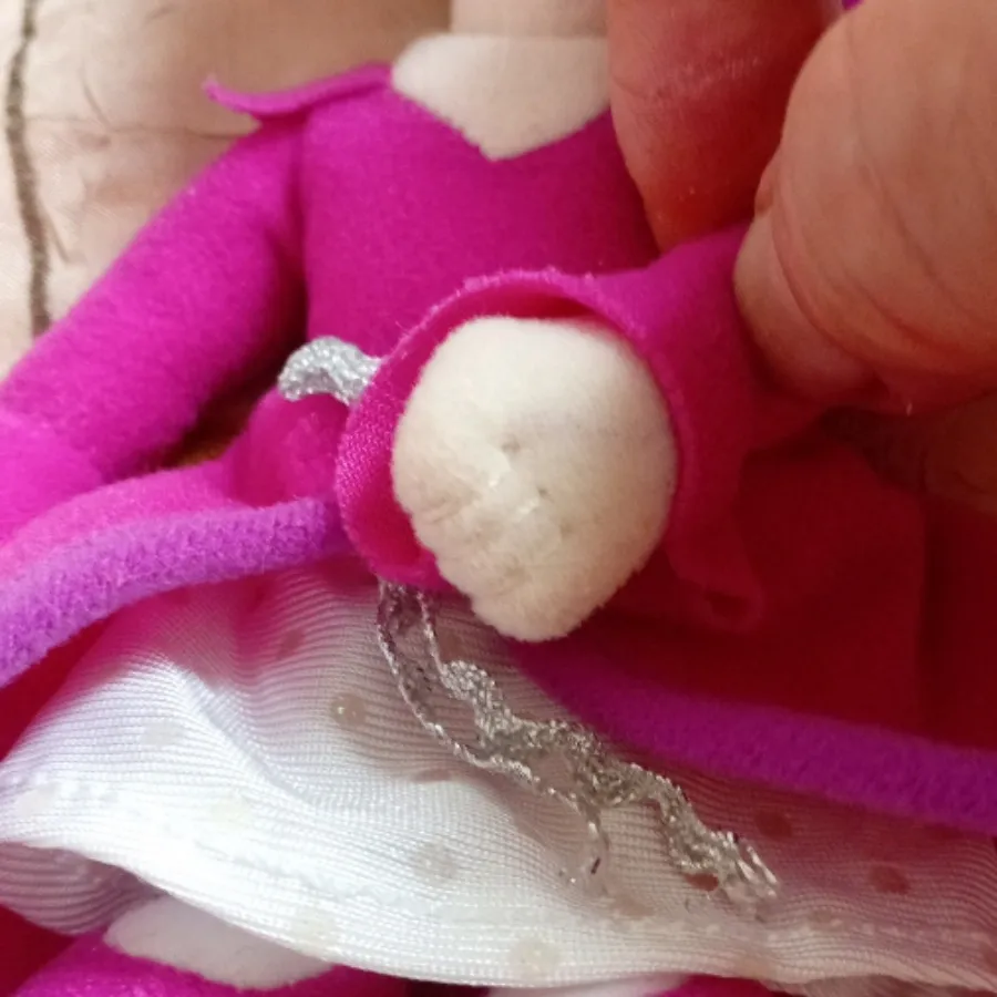 عروسک بامزه