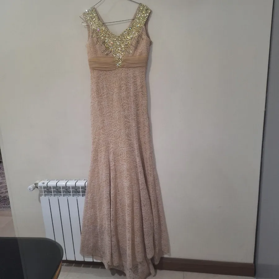 پیراهن مجلسی زنانه