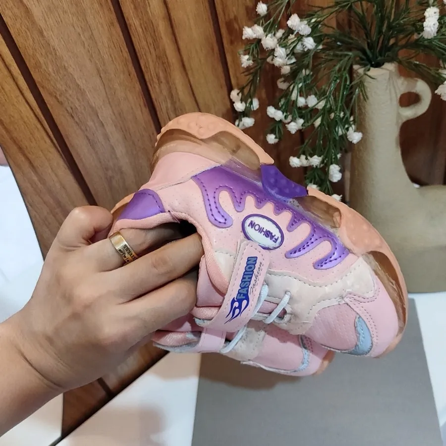 کتونی وارداتی