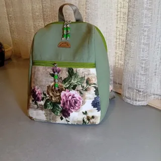 کوله پشتی مینی‌مال ماهک