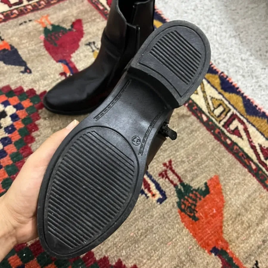 بوت چرم مشکی
