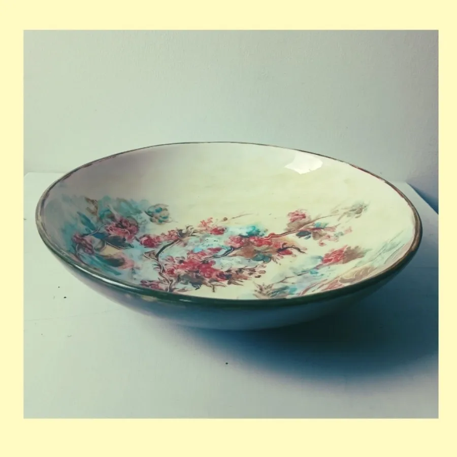 ظرف سرامیکی دستساز