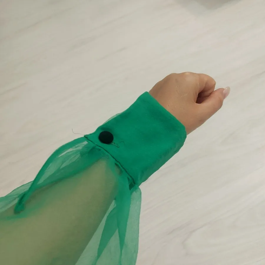 شومیز شیشه ای مارک zara