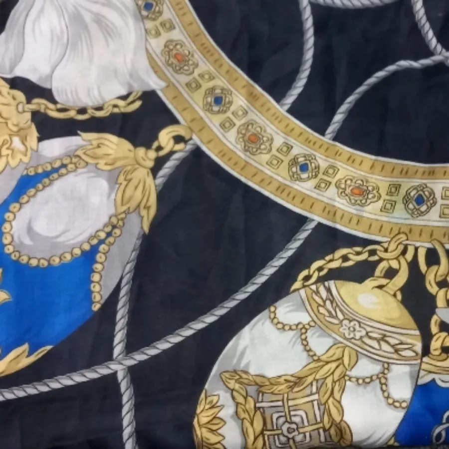 روسری قواره دار