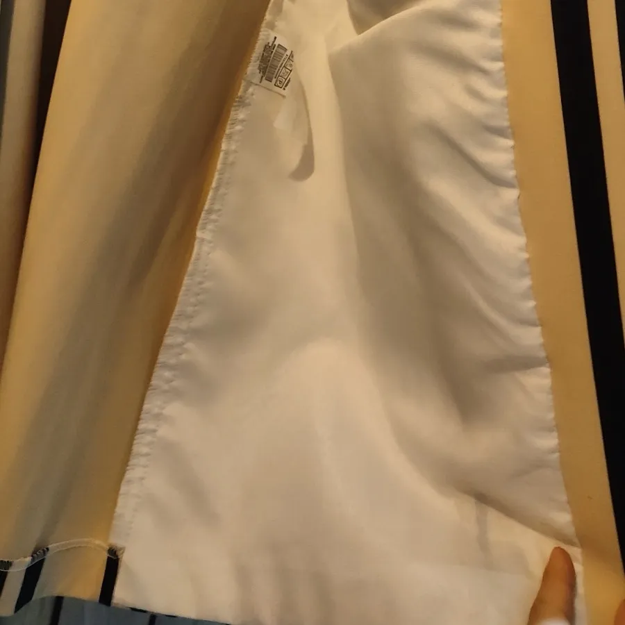 مانتو کتی جلوباز
