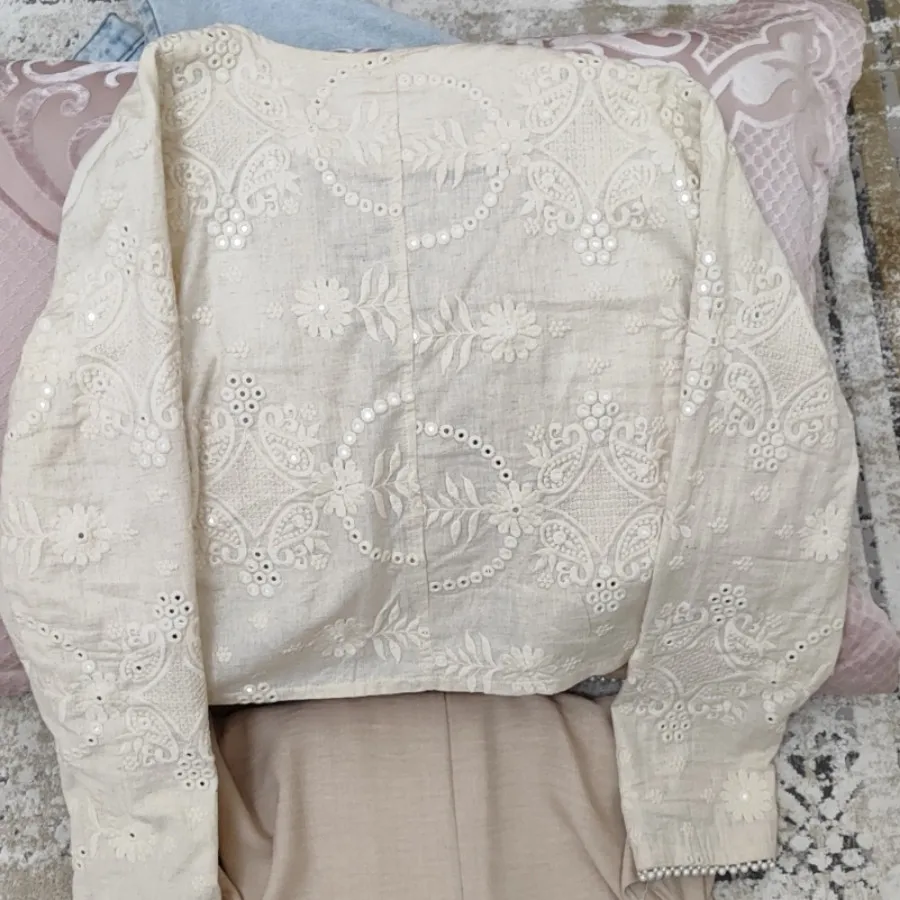 سارافون و کت آیینه کاری