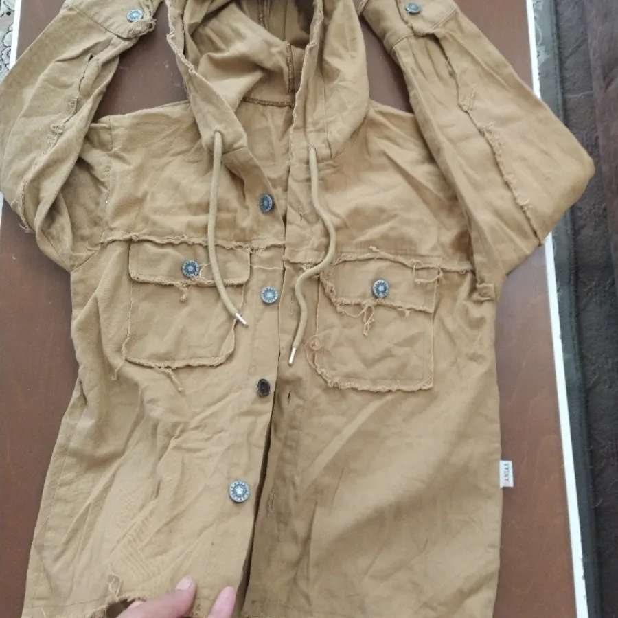 کت لی