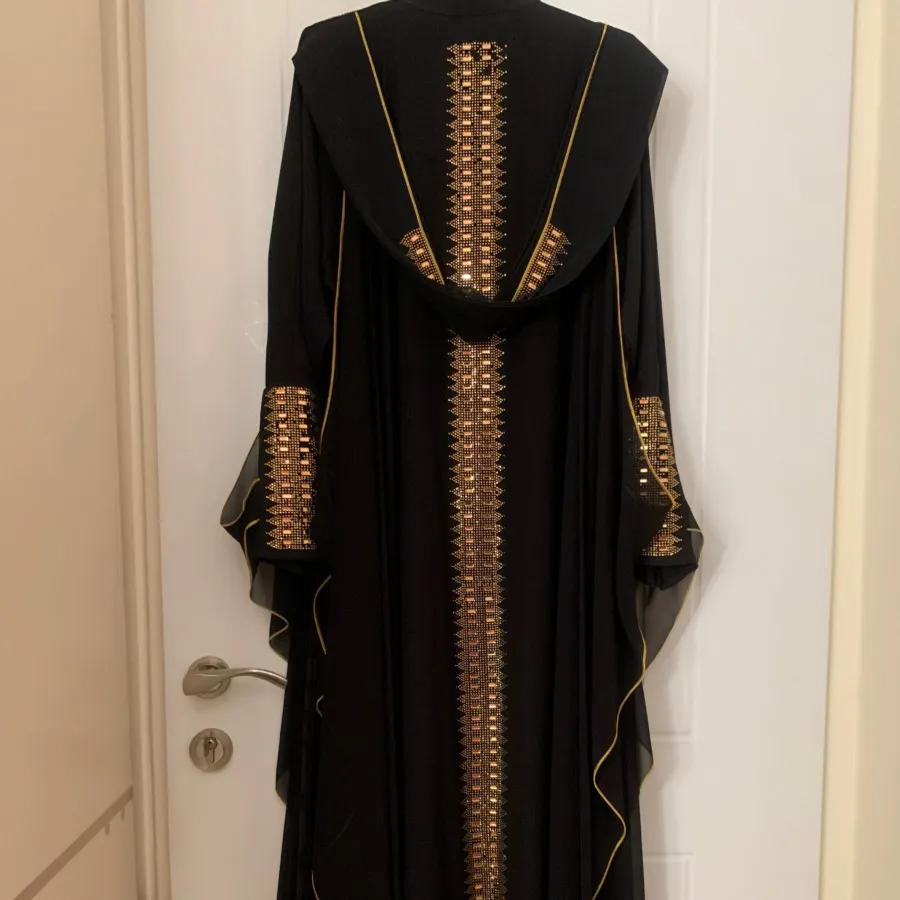 مانتو عربی اصل