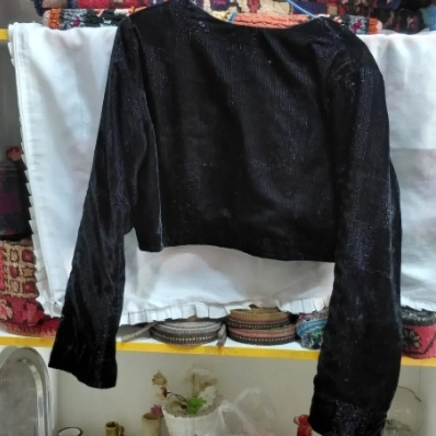 کراپ کت مخمل