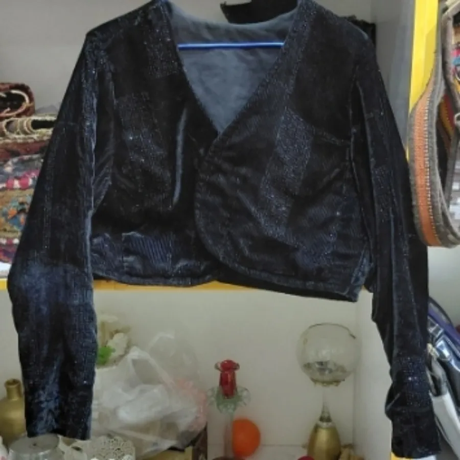 کراپ کت مخمل