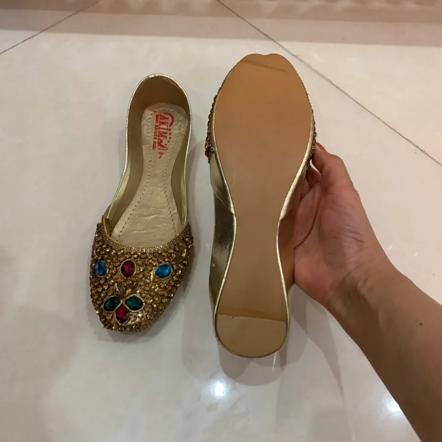 کفش مجلسی