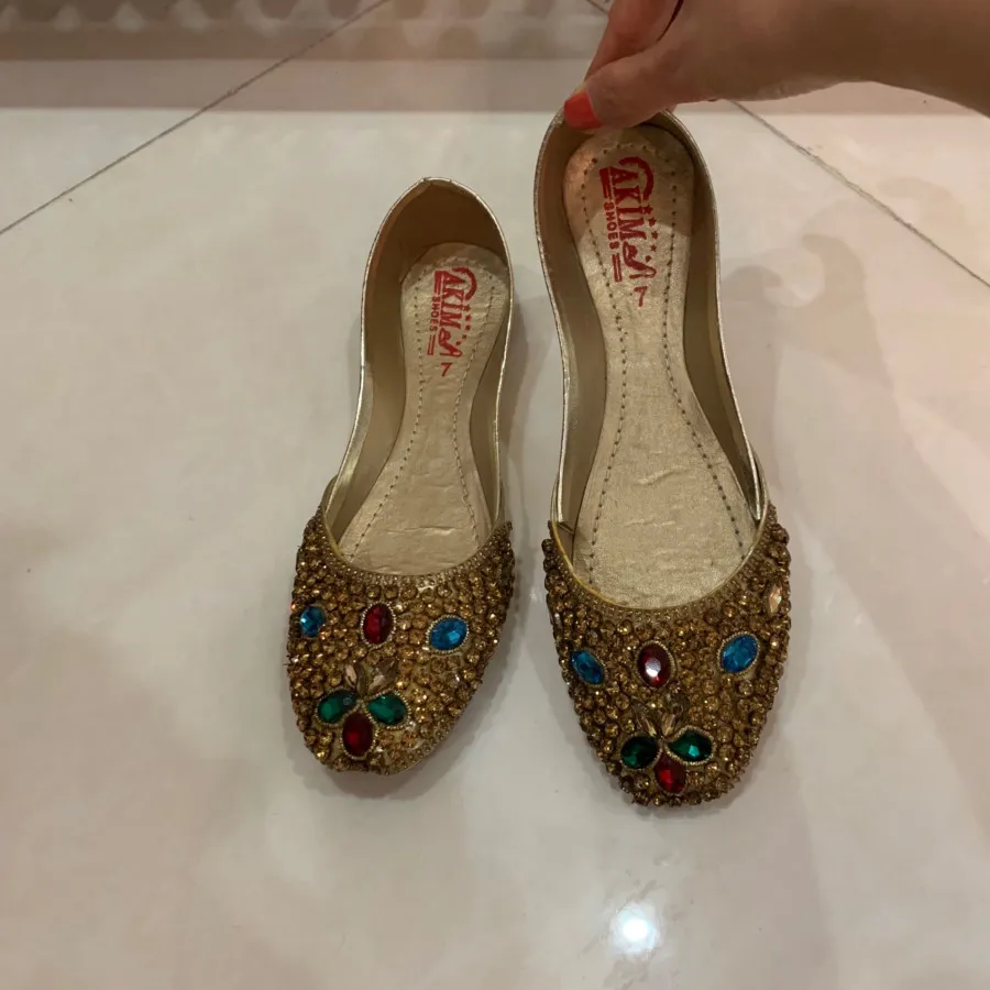 کفش مجلسی