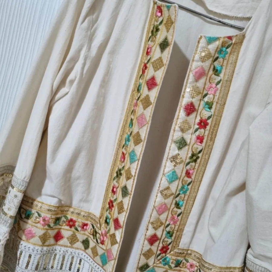 مانتو مجلسی