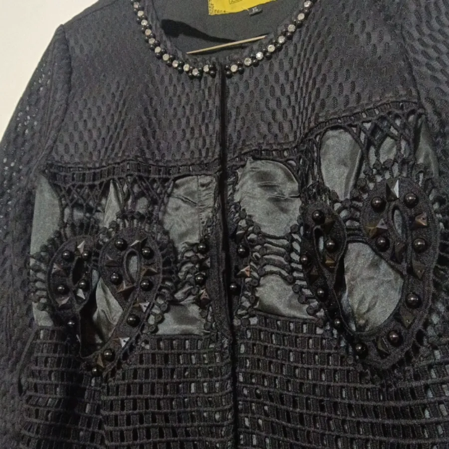 مانتو مزونی