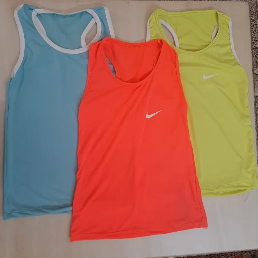تاپ ورزشی پشت قهرمانی