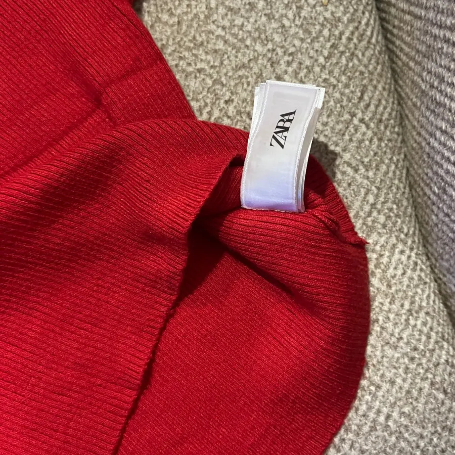 تیشرت بافت قرمز زارا zara
