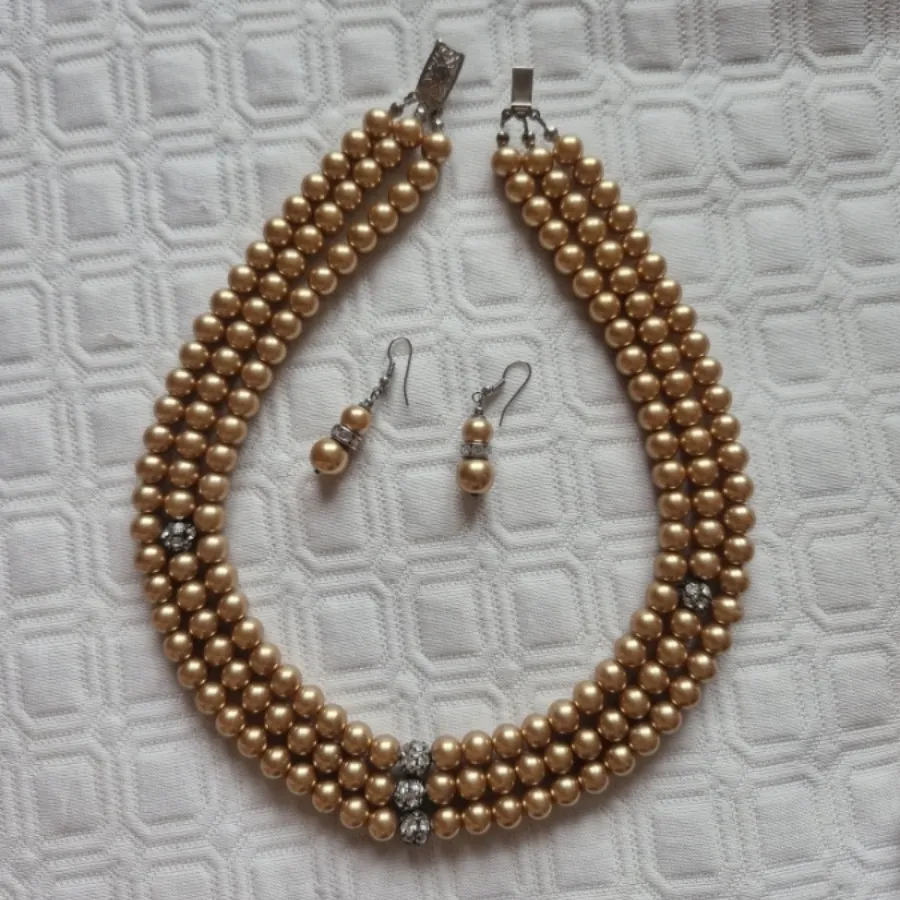 سرویس مروارید