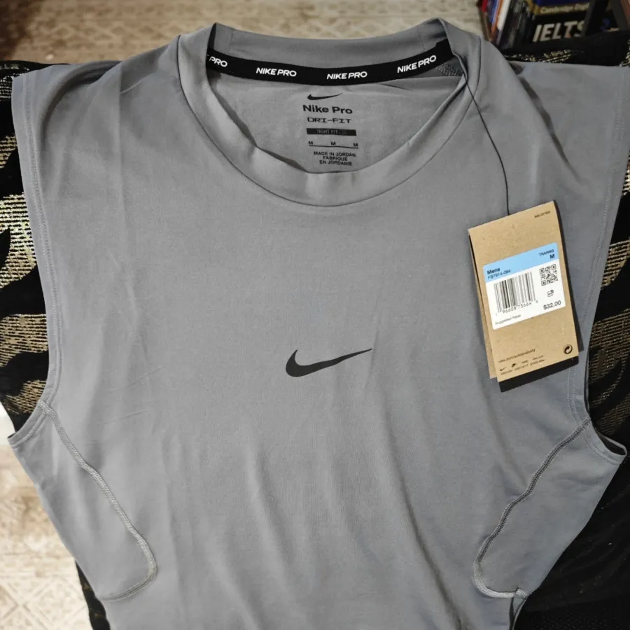 تاپ Nike Pro Dri-FIT