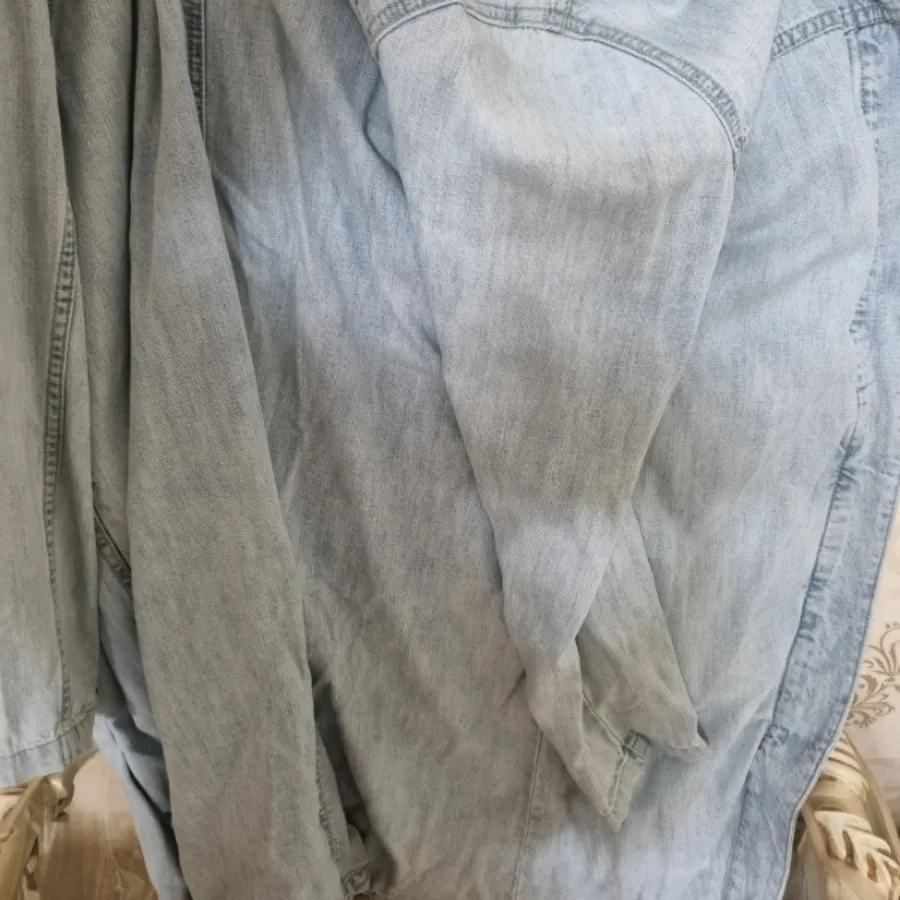 مانتو جین