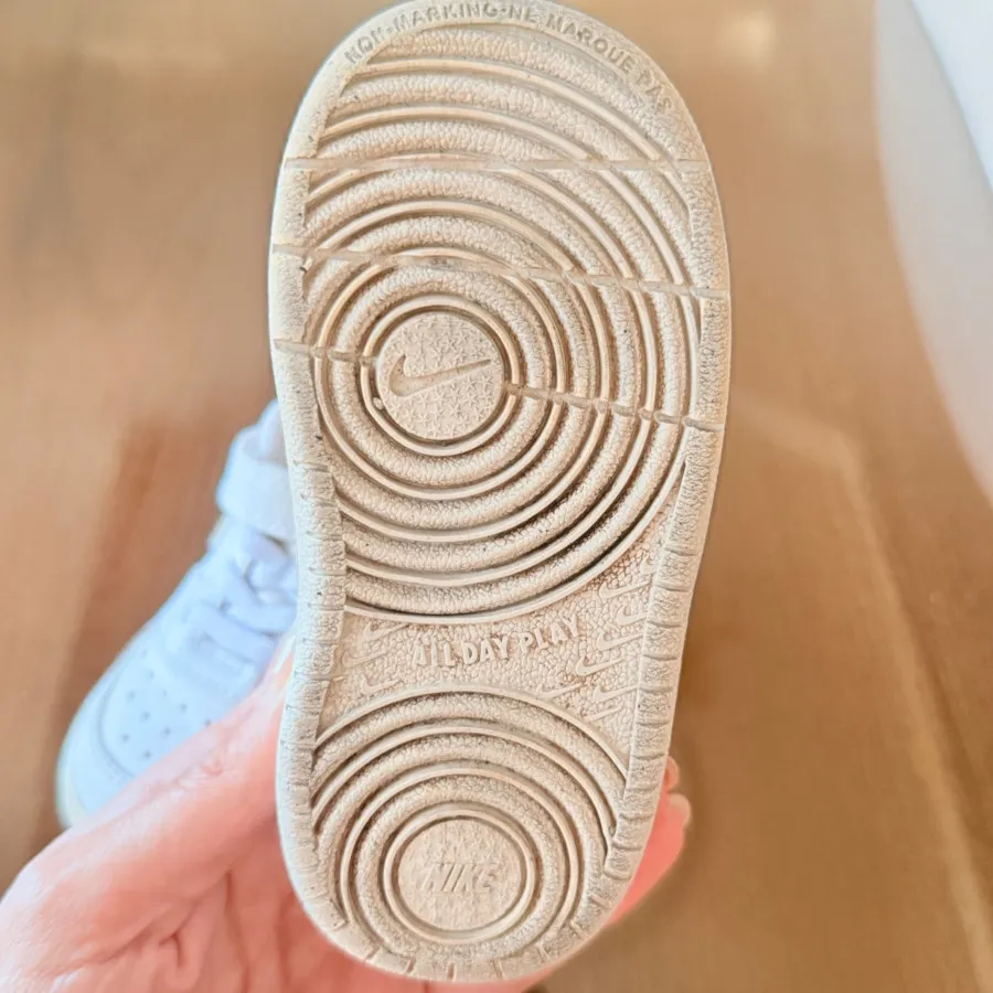 کفش نایکی مدل ایر اصل