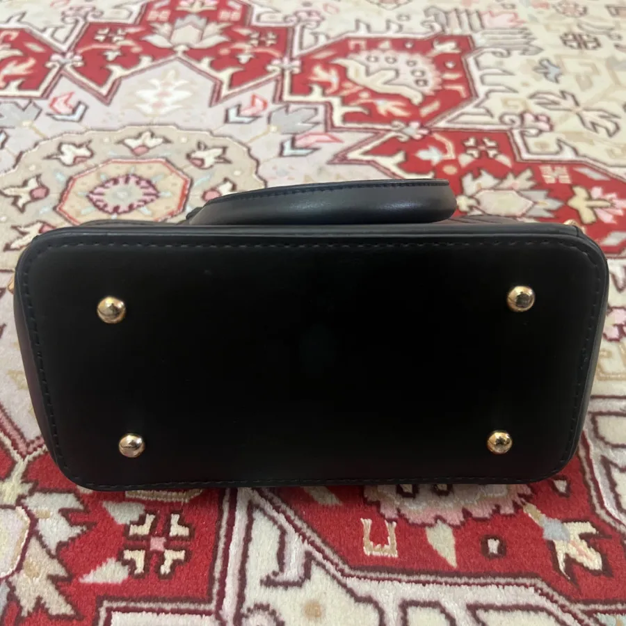 کیف مشکی برند آلفا