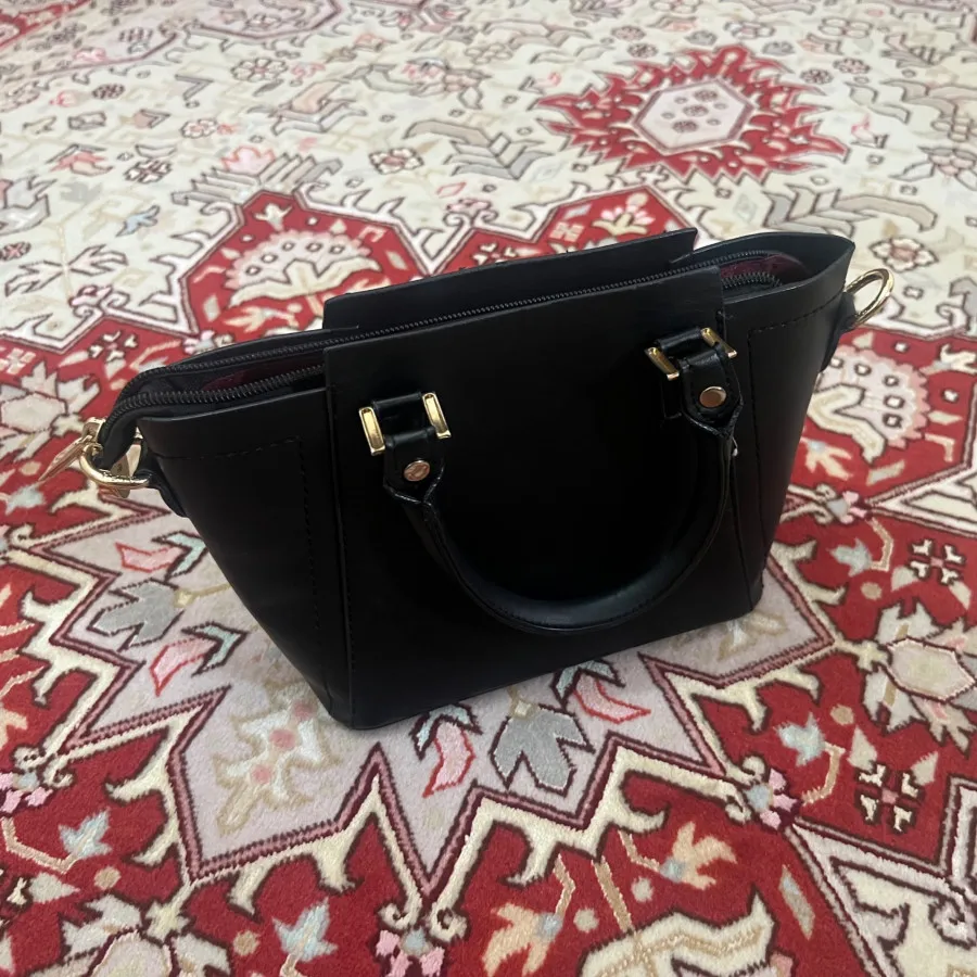 کیف مشکی برند آلفا