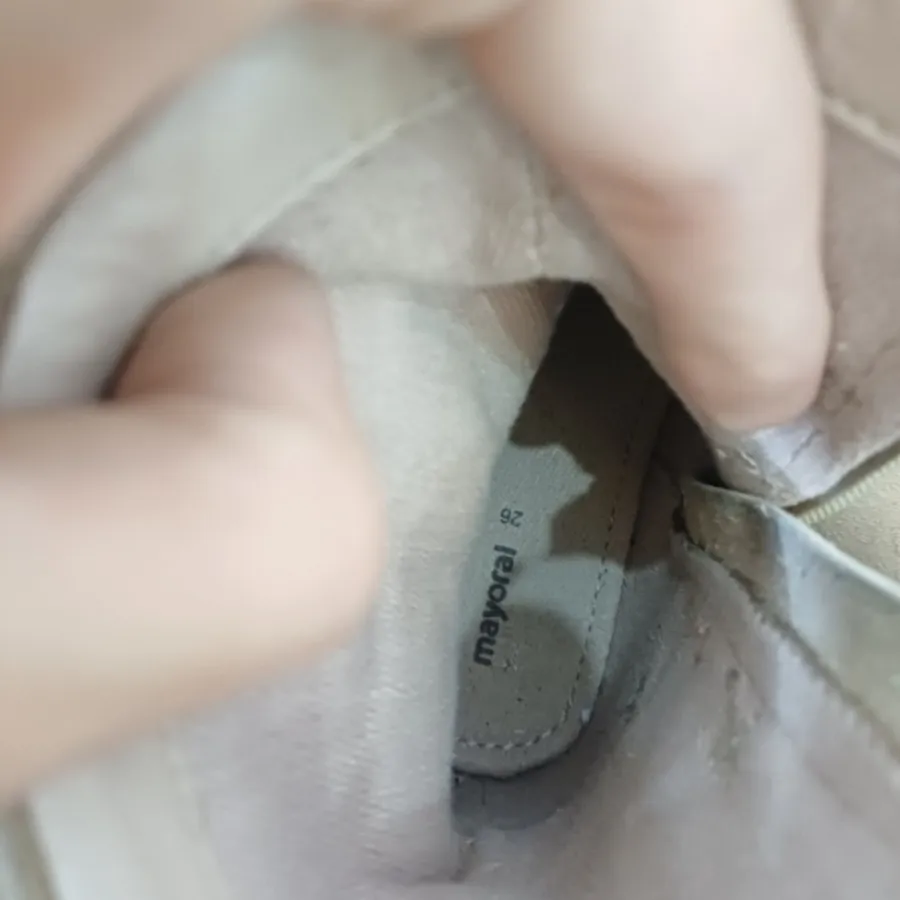 بوت بچگانه اورجینال 26