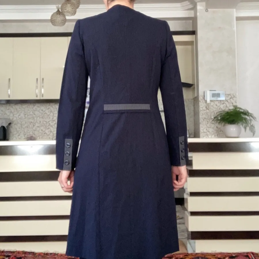 مانتو اداری
