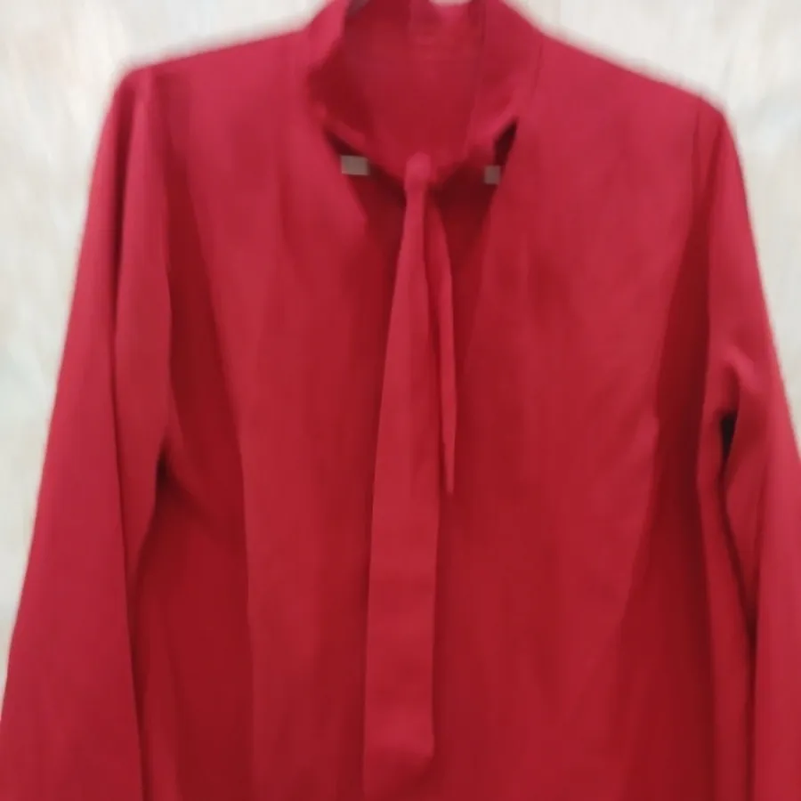 شومیز گوجه ای