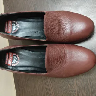 کفش چرم طبیعی
