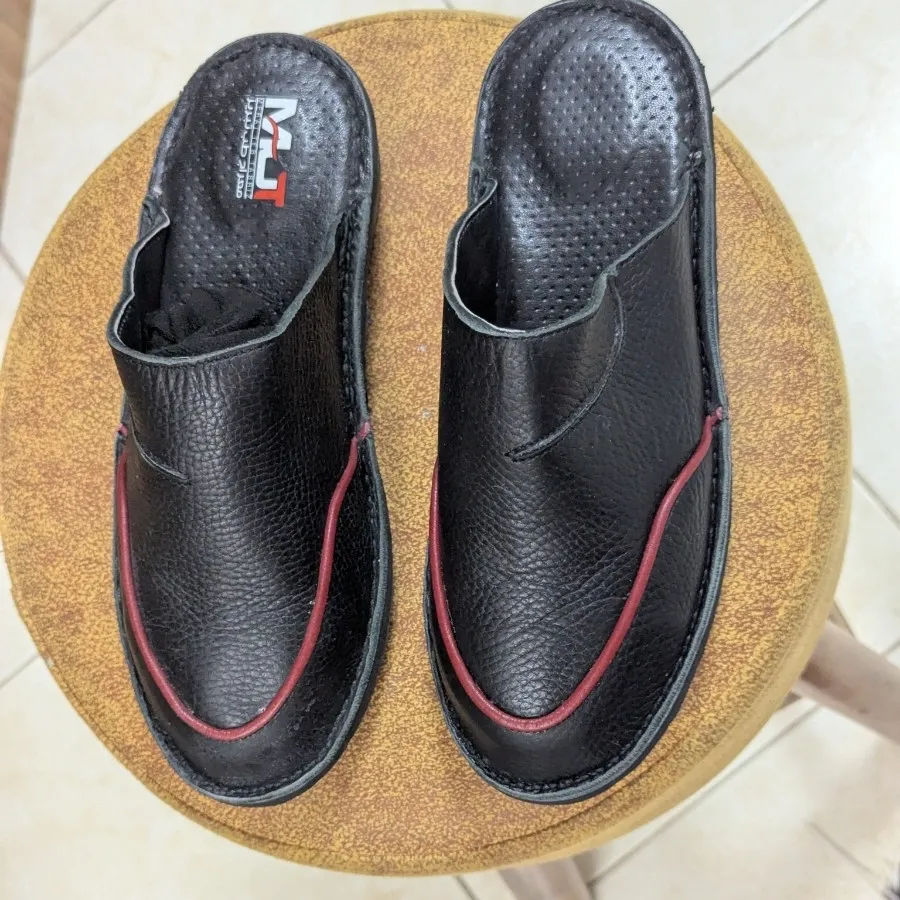 صندل چرم طبیعی گاوی
