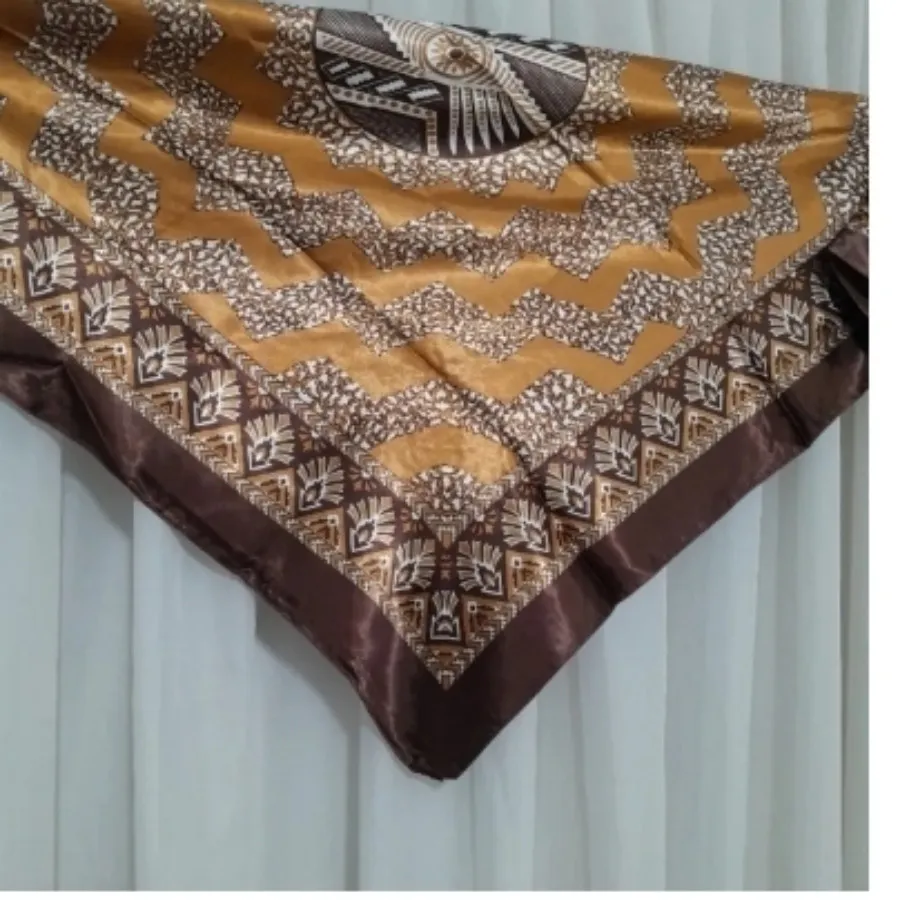 روسری ساتن
