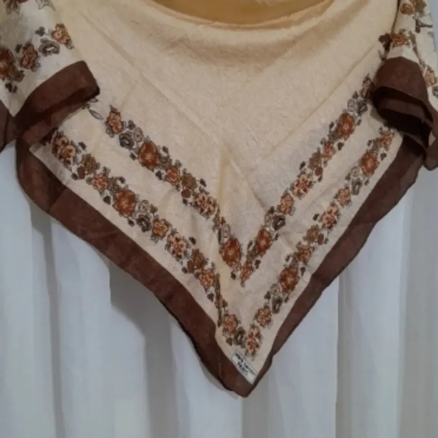مینی اسکارف