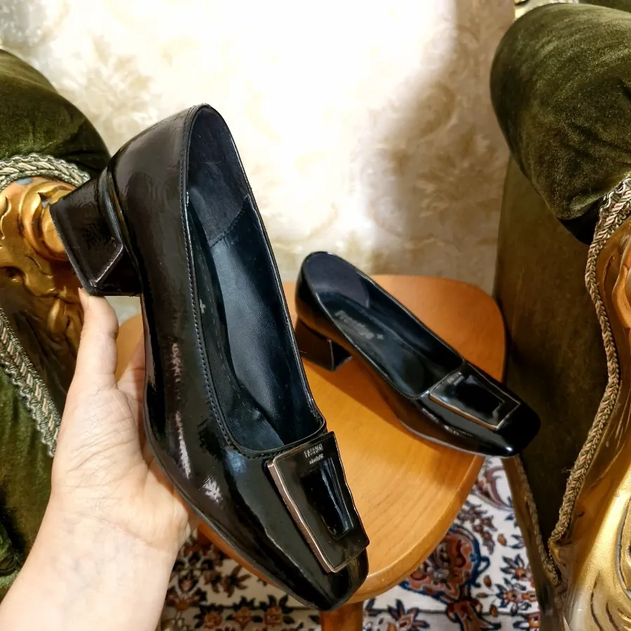 کفش مجلسی
