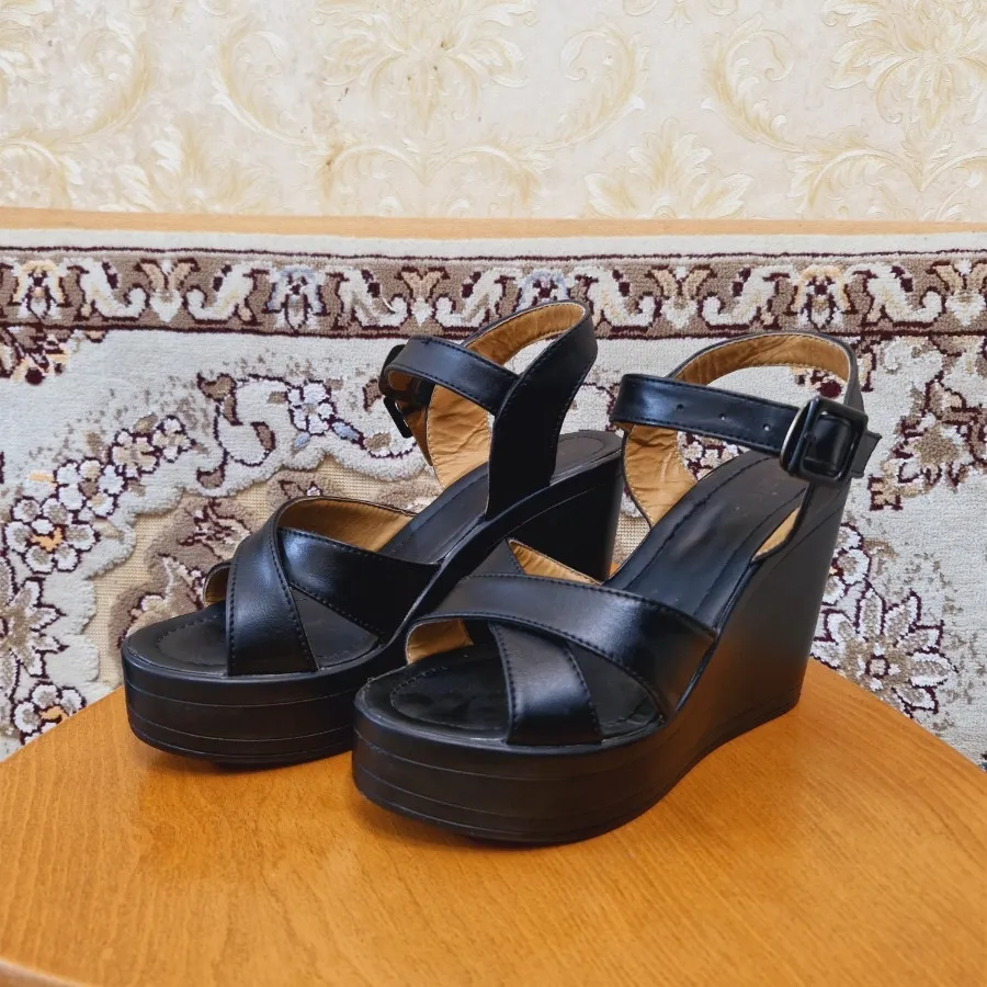 کفش مجلسی لژدار