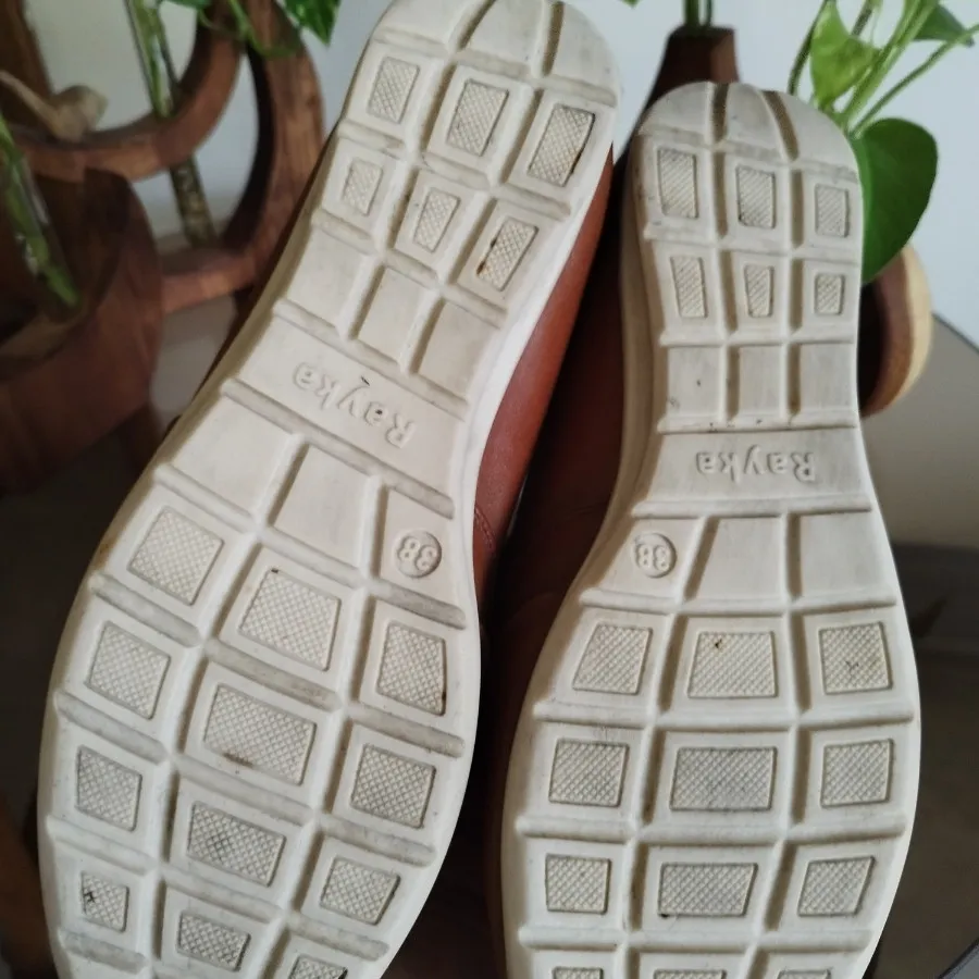 کفش طبی چرم طبیعی