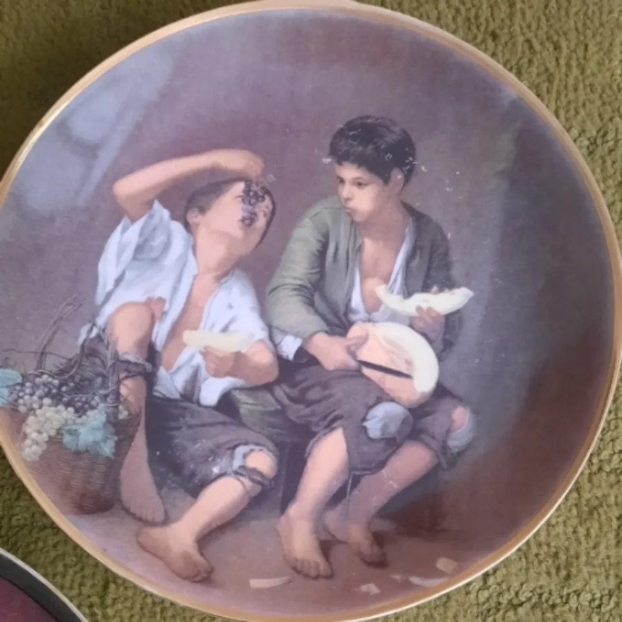 بشقاب دیواری