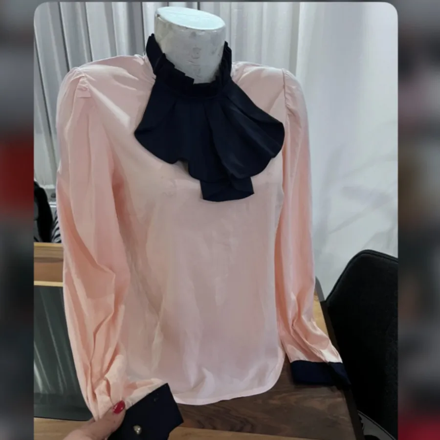 شومیز کرپ‌پرنسسی