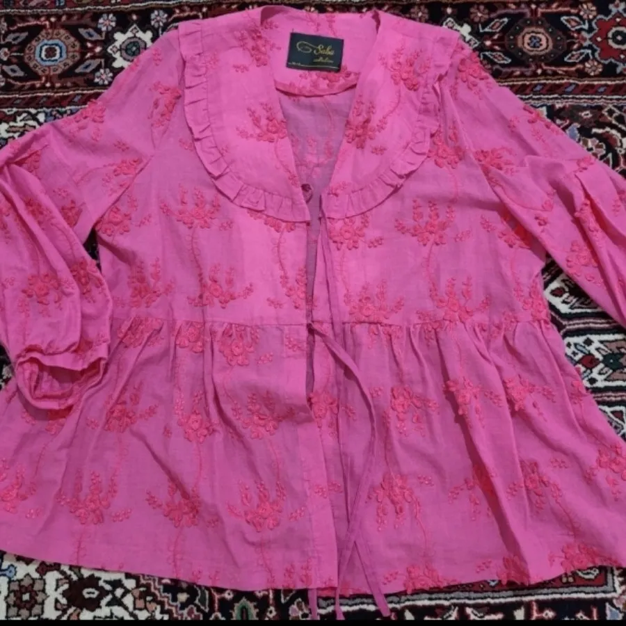 مانتو عروسکی