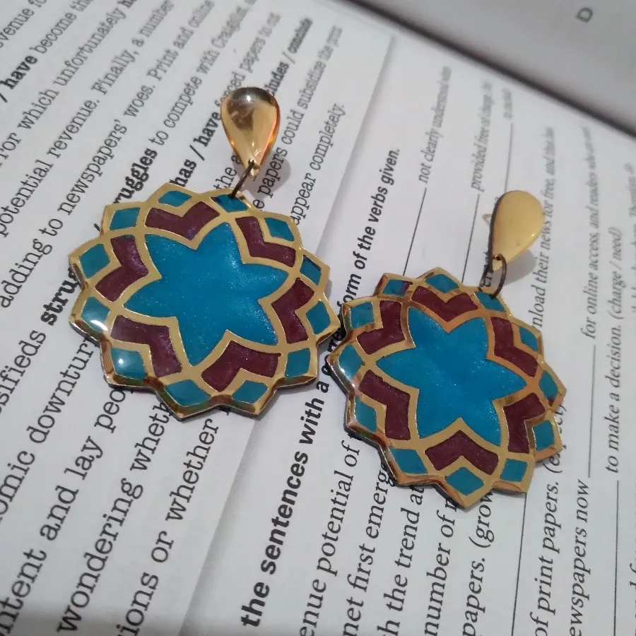 گوشواره رزینی