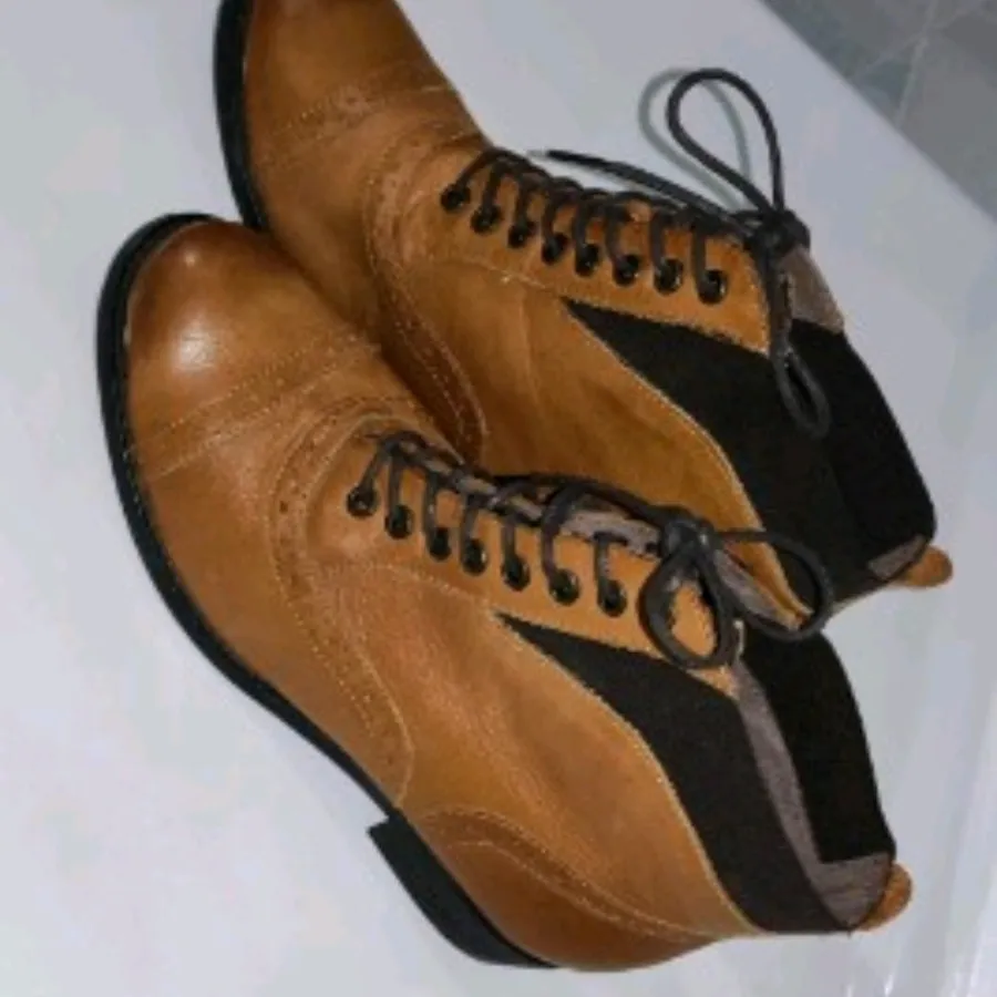 بوت برند آلدو (ALDO)