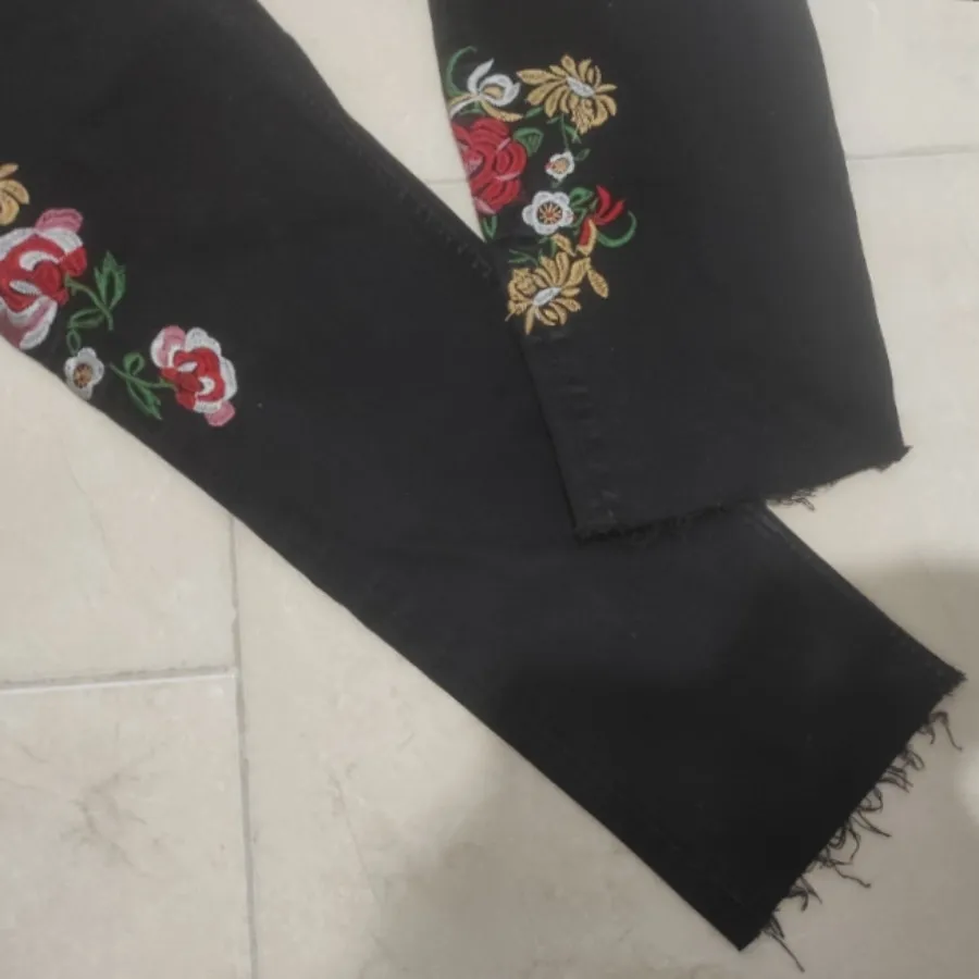 شلوار جین پاچه ریش