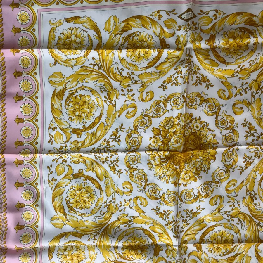 روسری وارداتی کاملا نو