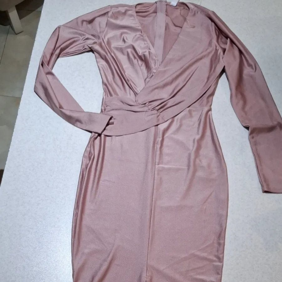 پیراهن مجلسی زنانه