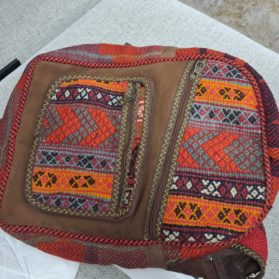 کوله پشتی سنتی