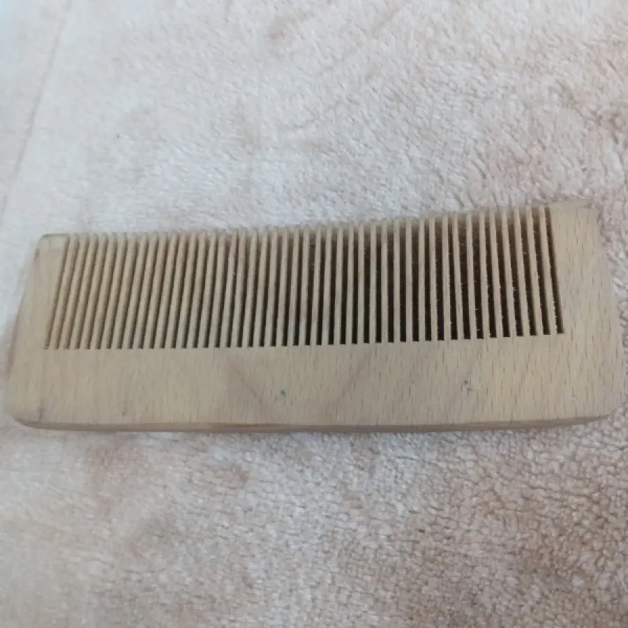 شانه مو چوبی