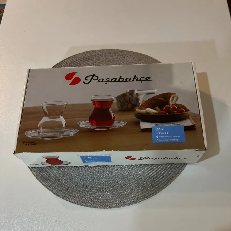 استکان نعلبکی پاشاباغچه