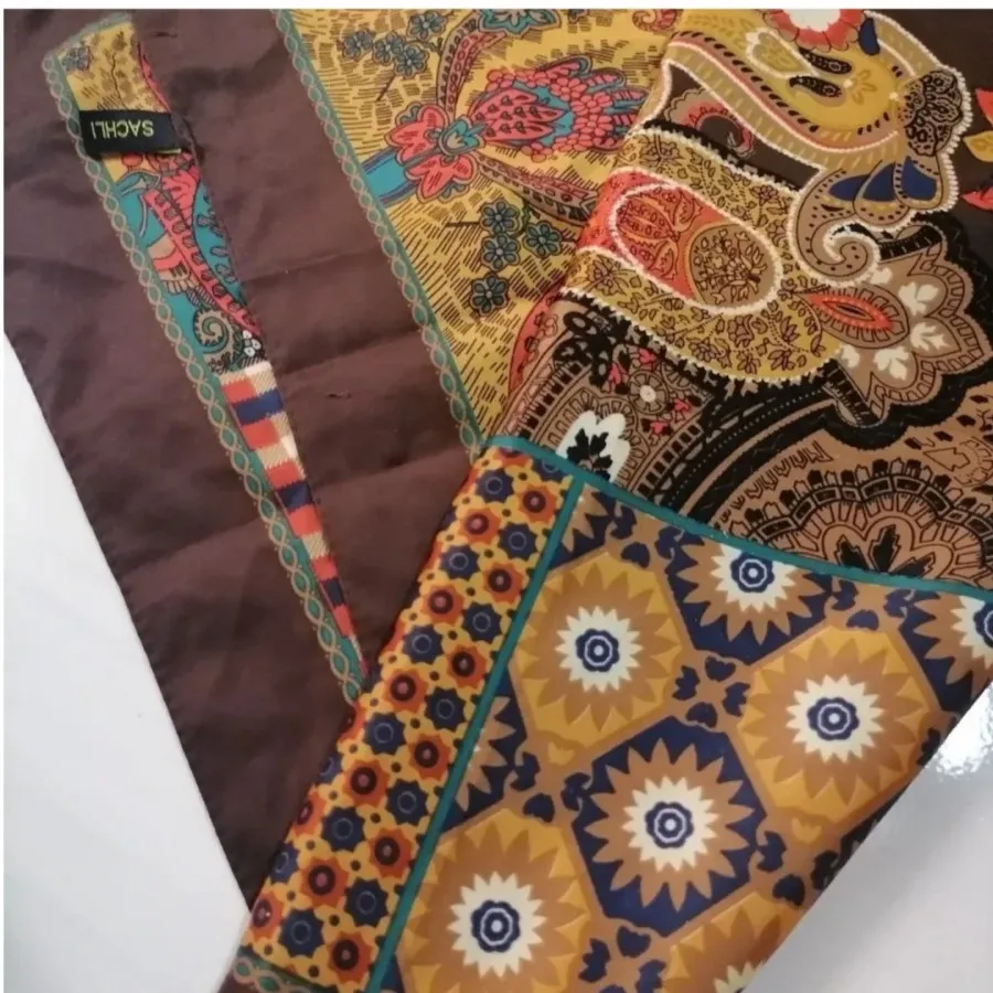 روسری ساتن