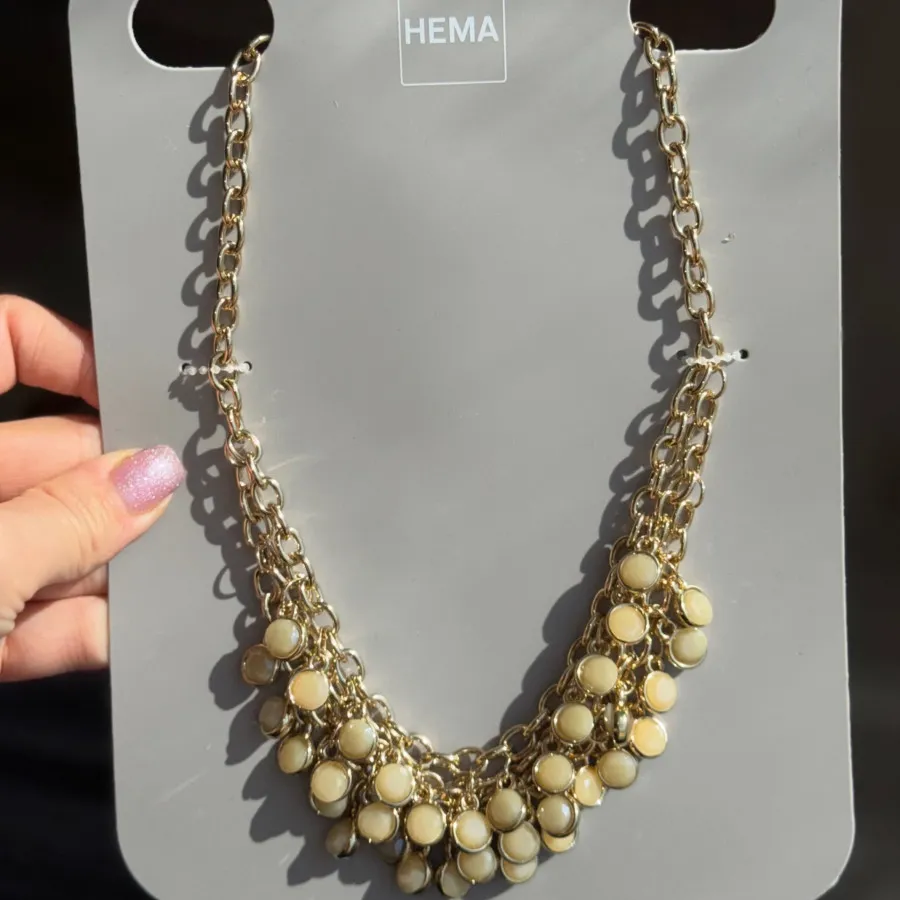 گردنبند محشر Hema